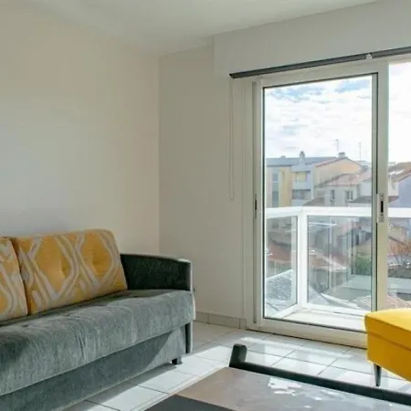 Studio 4 Personnes Studio Plein Sud Avec Balcon Quartier Arago. 아파트